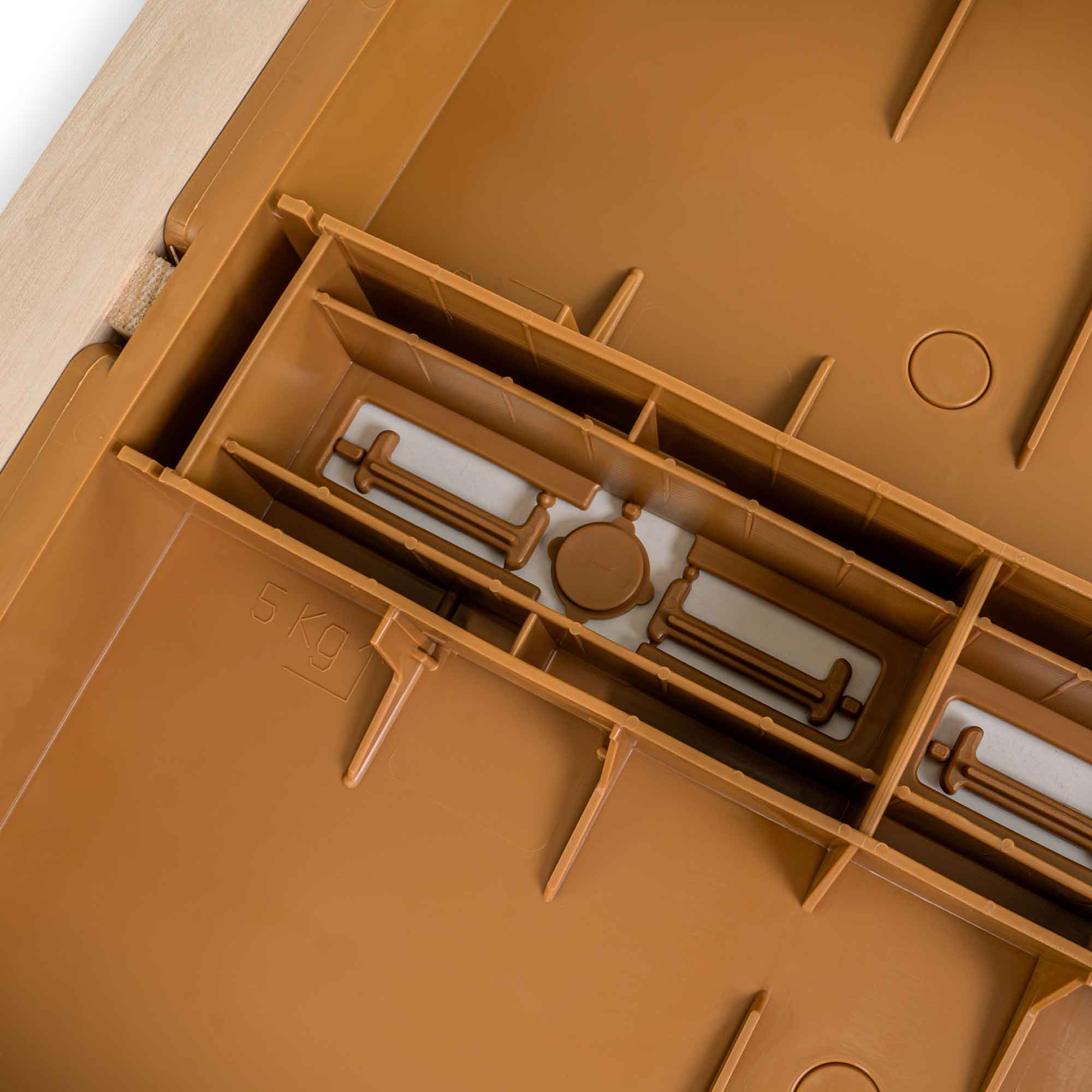 Kunststoff Futterzarge braun